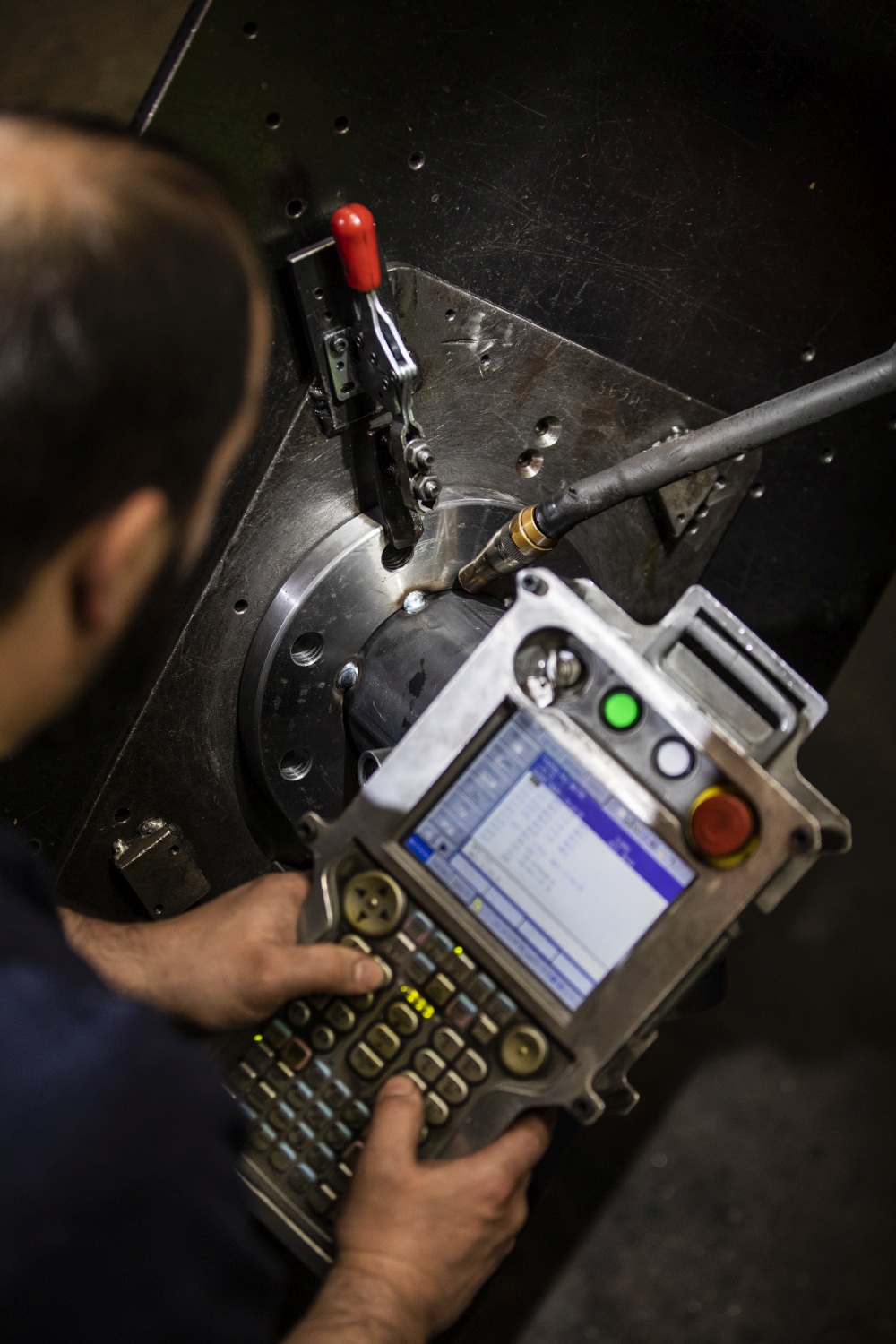 Sciage découpe laser tube acier